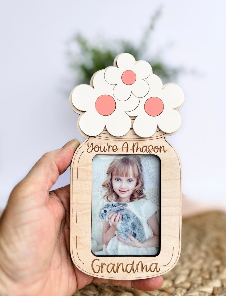 Mother/Grandmother Magnetic Frame