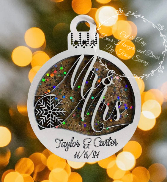 Personalized Mr & Mrs
