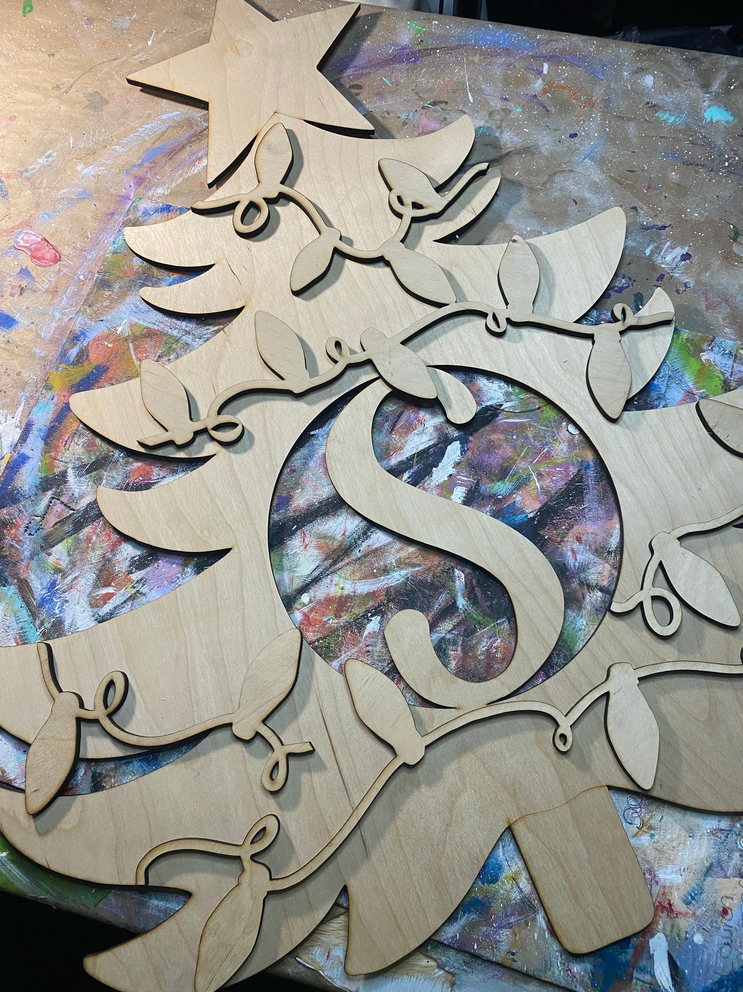 Blank Christmas Tree Hanger w/ 3D String of Lights and Initial